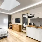 Toress Deptak Apartamento