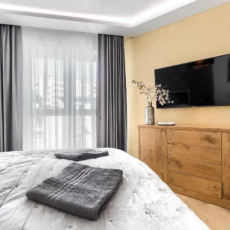 Toress Deptak Apartman *