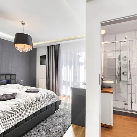 Apartment Toress Deptak *