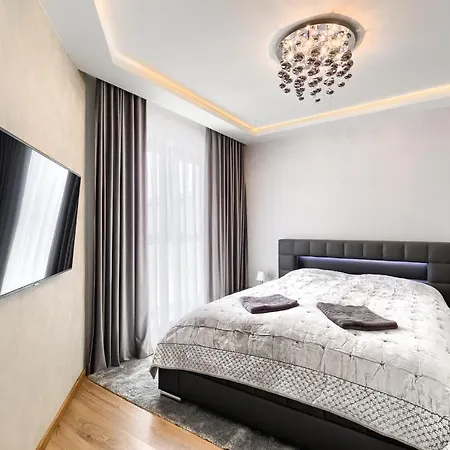 Apartment Toress Deptak *