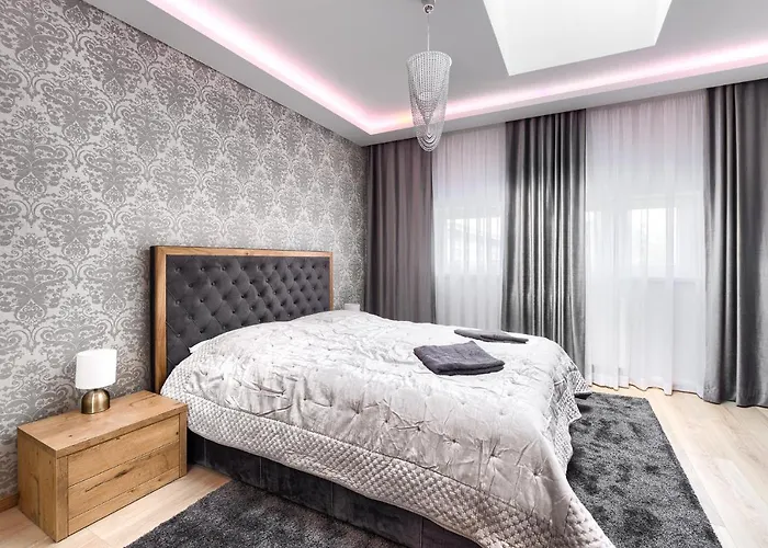 Toress Deptak Apartman *